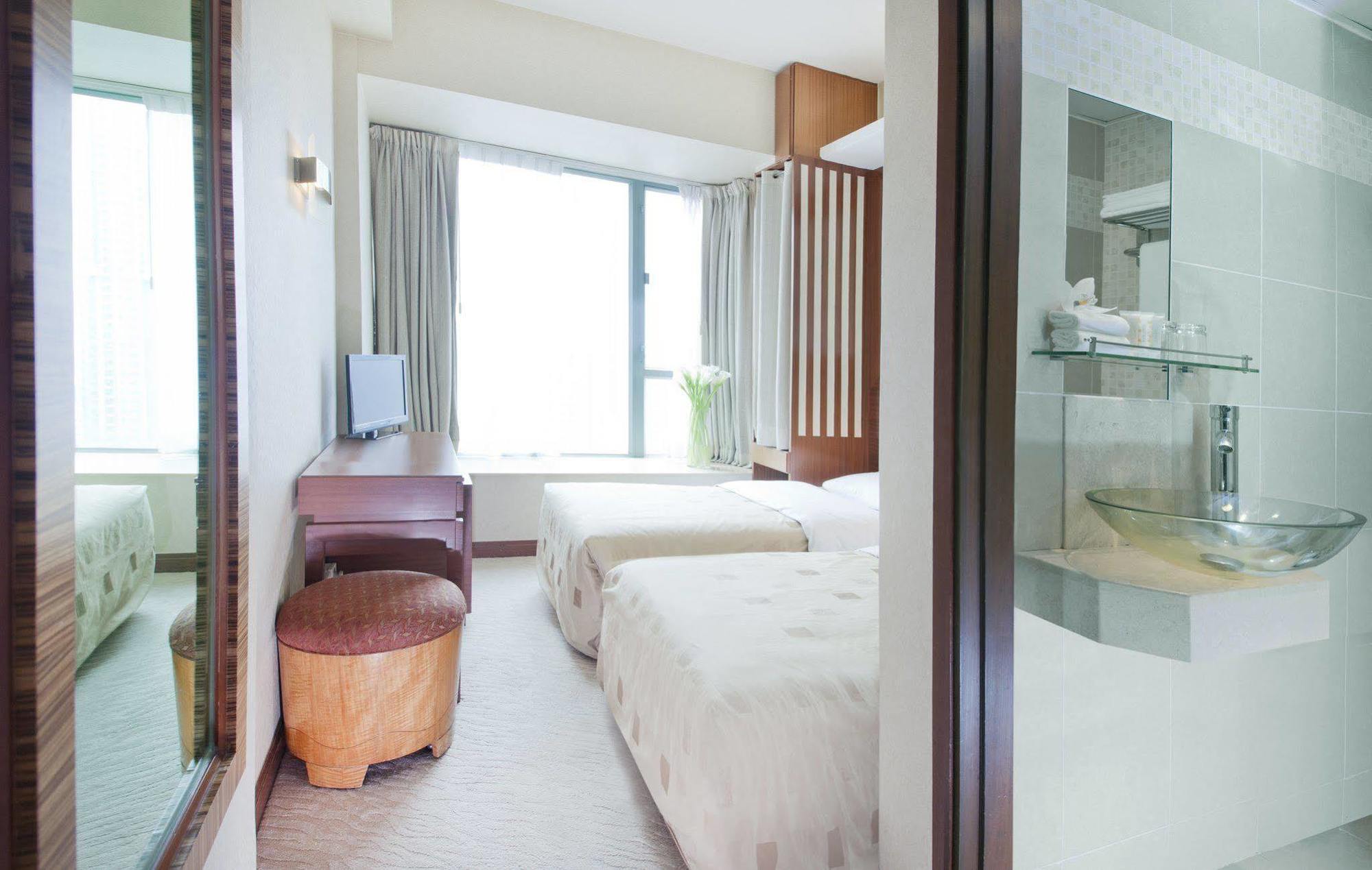 Silka West Kowloon Hotel Hong Kong Bagian luar foto